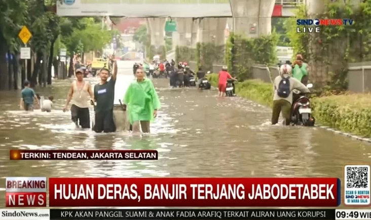 Banjir Jakarta Siang...