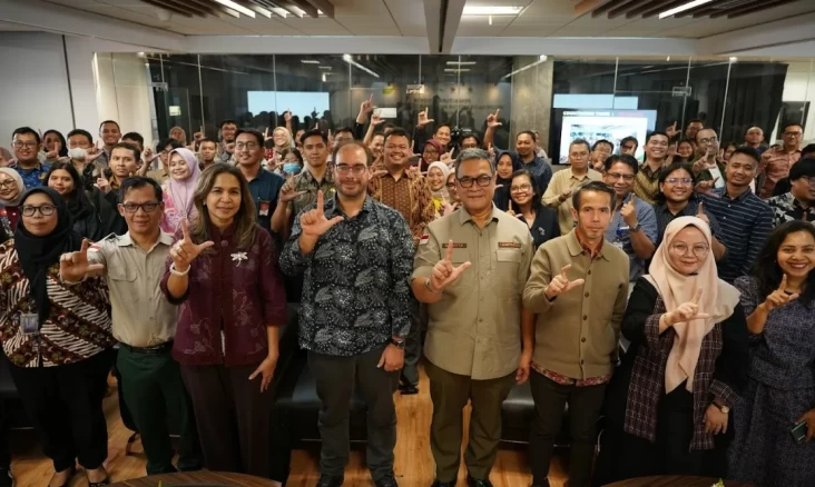 Resmi Akhiri Program...