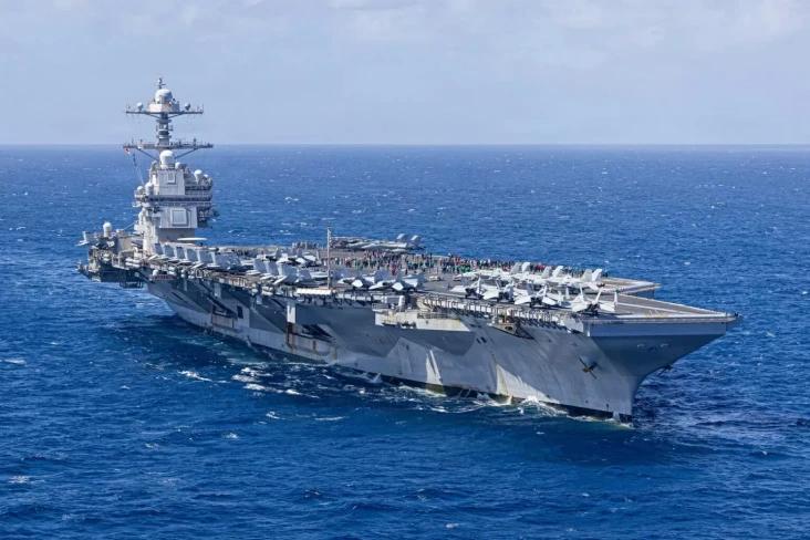 Kapal Induk USS Gerald...
