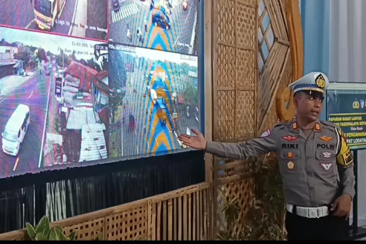 Mudik 2026: Polisi Identifikasi...