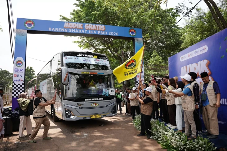 PB IKA-PMII Gelar Pelepasan...