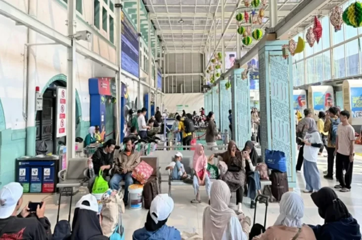 Tak Mudik Saat Lebaran?...
