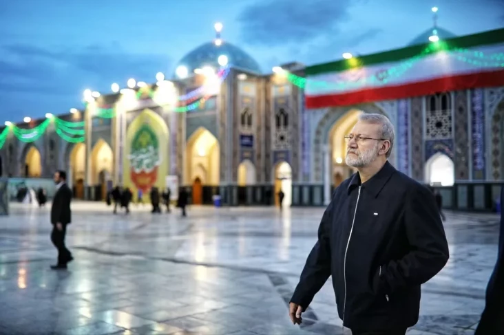 Siapa Ali Larijani?...