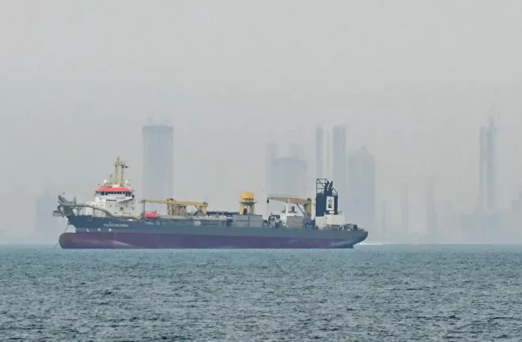 Iran Terapkan Blokade...