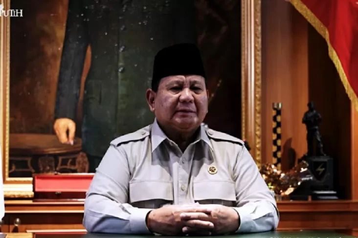 Prabowo: Idulfitri Momentum...