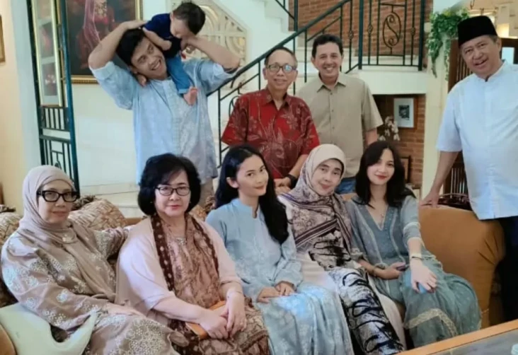 Momen Idulfitri 2026,...