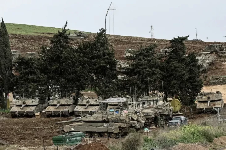Israel Panggil 400.000...