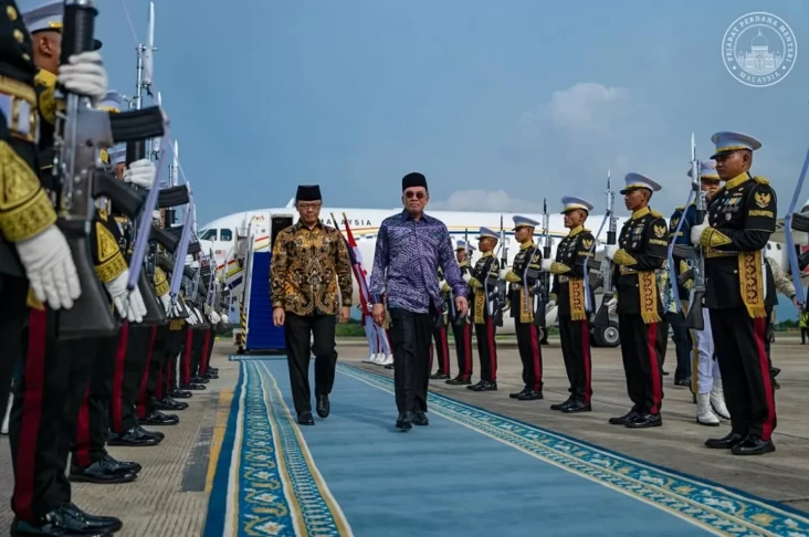Anwar Ibrahim Tiba di...