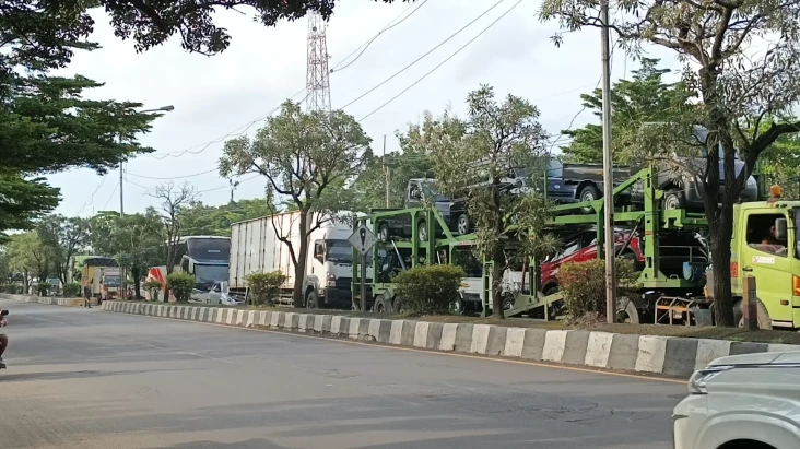Imbas Pembatasan Masuk...