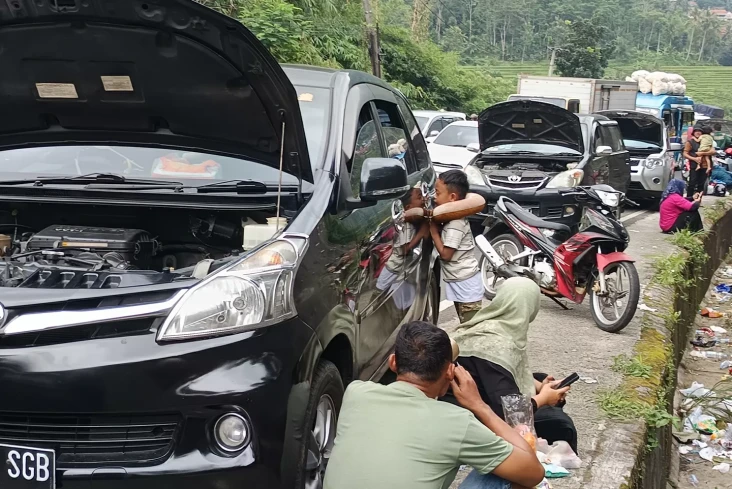Tanjakan Lingkar Gentong...