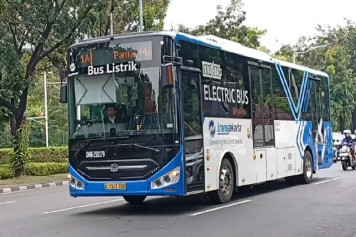 Tarif Transjakarta Hari...