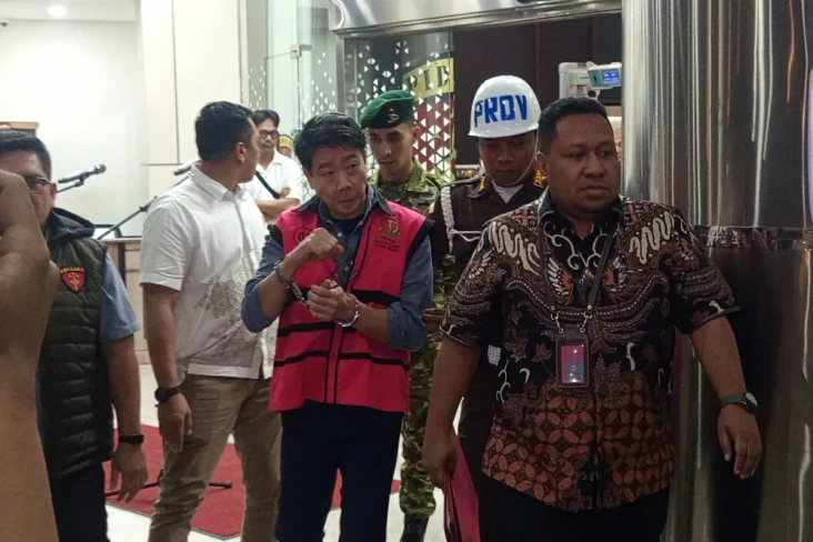 Kejagung Tetapkan Pengusaha...