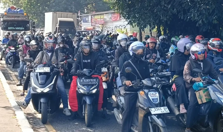 Puncak Arus Balik Mulai...