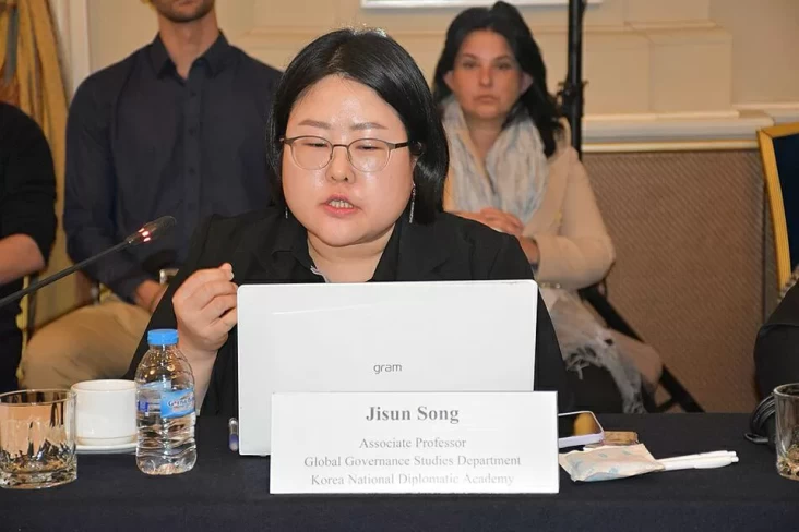 Korea Selatan dan Indonesia:...