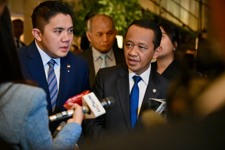 Soal Harga BBM Subsidi,...