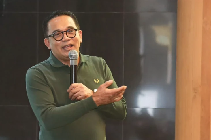 DPR Dorong Pemerintah...