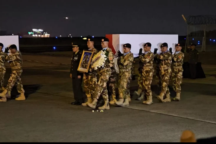 Konflik di Lebanon Memanas,...