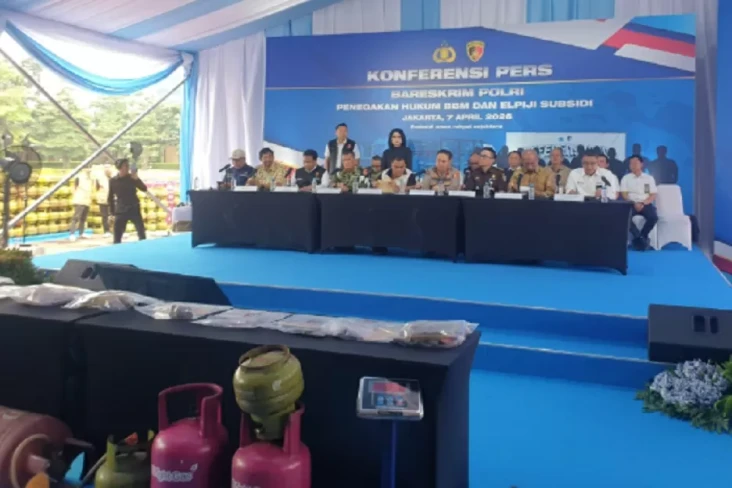 2 Oknum TNI Diduga Terlibat...