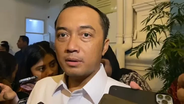 Prabowo Dijadwalkan...