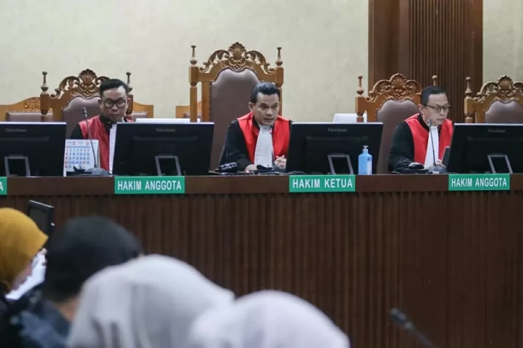 Hakim juga Dapat Jatah...