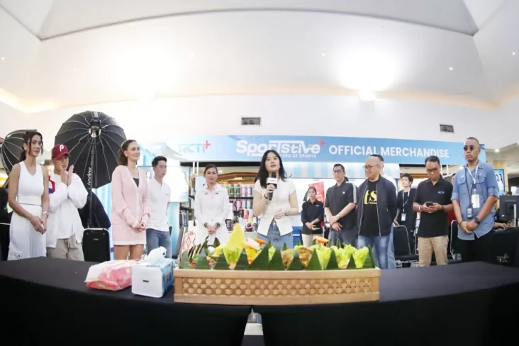Gandeng Luna Maya dan...
