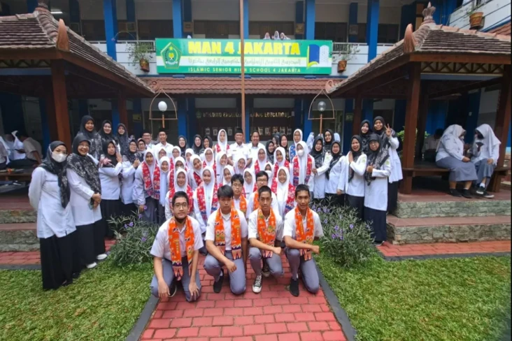 669 Siswa Madrasah Aliyah...