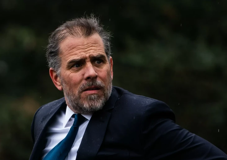 Hunter Biden Tantang...