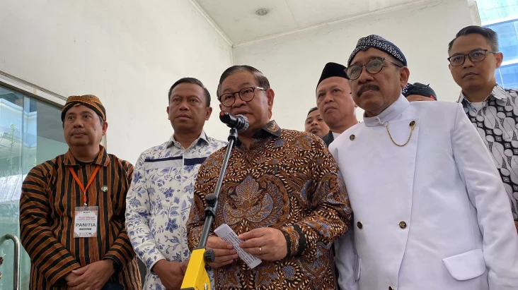 Harga Plastik Naik,...