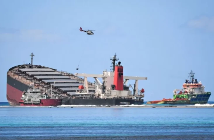 Hindari Selat Hormuz,...