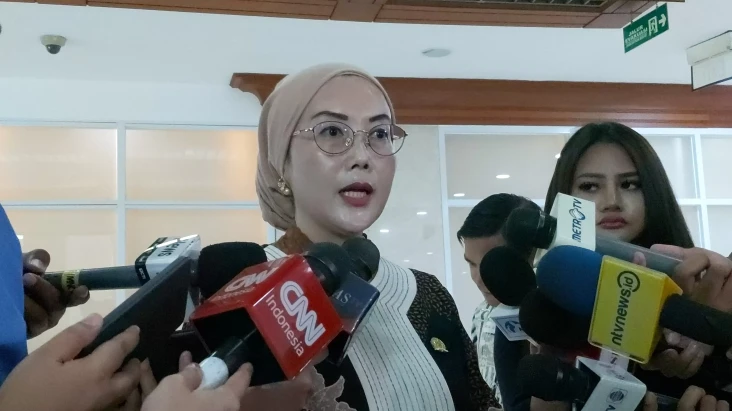 PDIP Kritisi Wacana...