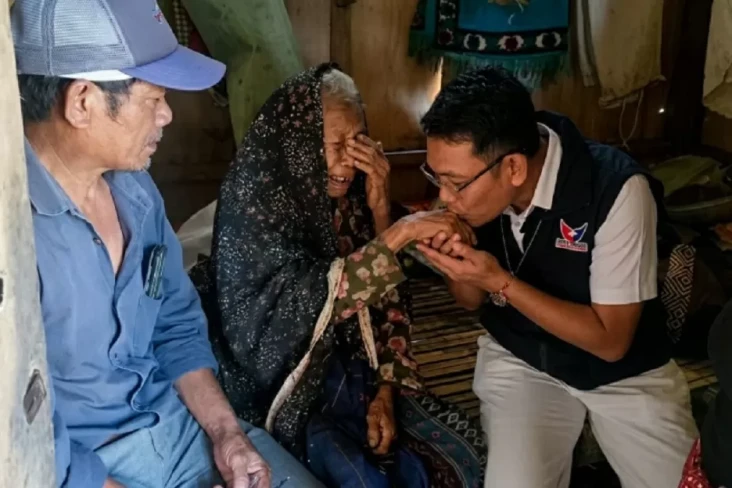 Viral Lansia di Lombok...