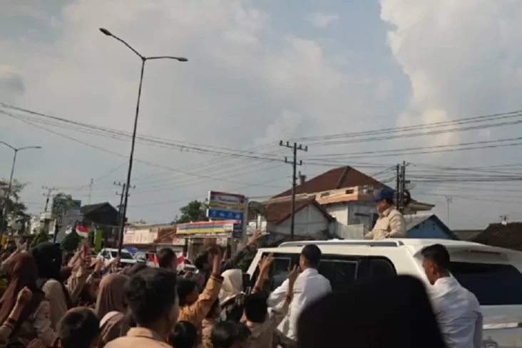 Kala Warga dan Anak-Anak...