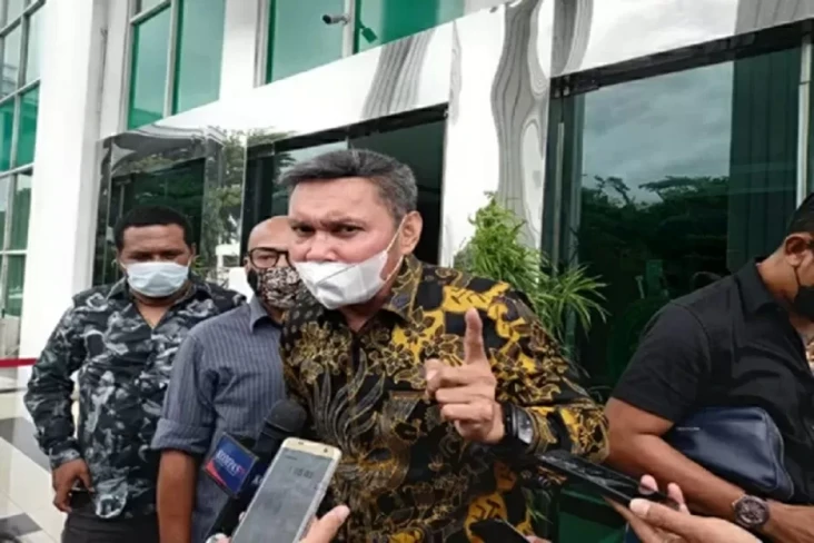 Nus Kei Tewas Ditusuk,...