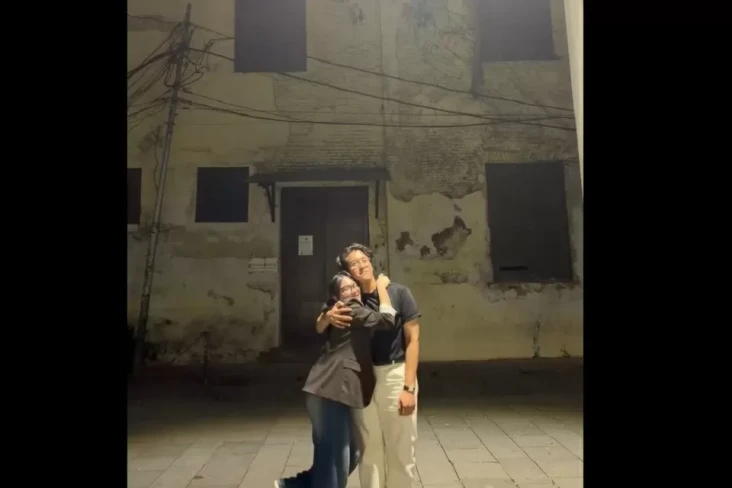 Ardhito Pramono Bagikan...