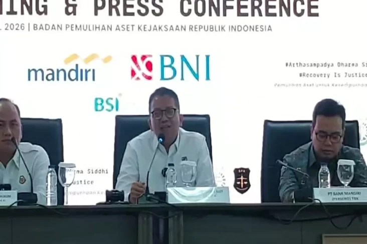 Kejagung Lelang 400...