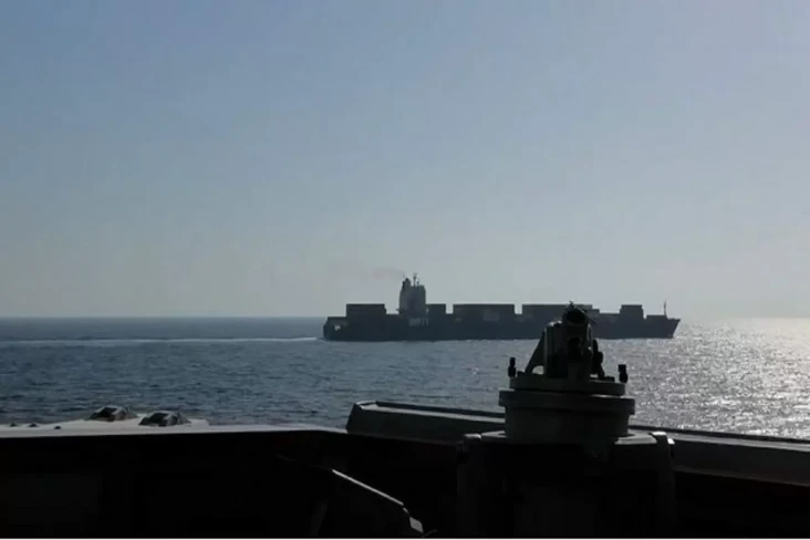 Selat Hormuz Genting!...