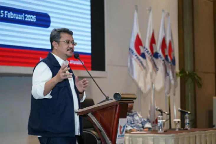 Apresiasi Dasco soal...