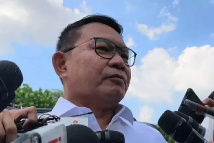 Dikabarkan Jadi KSP,...