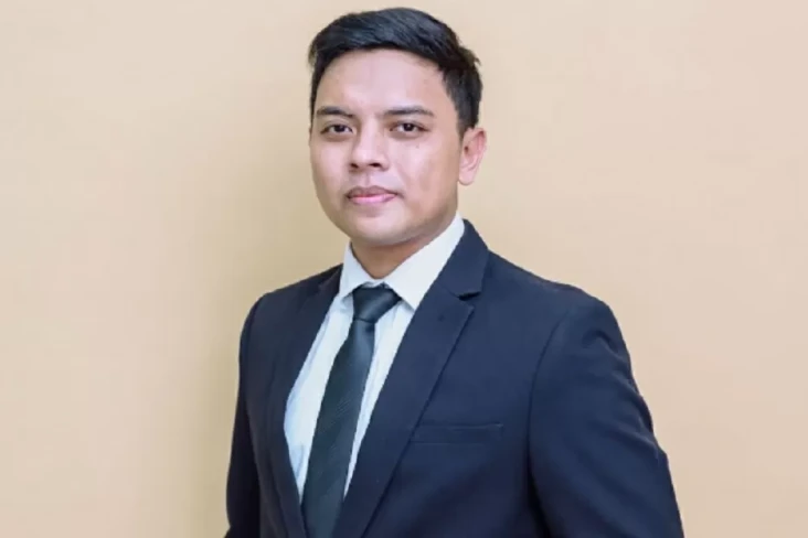 Digitalisasi Pendidikan:...