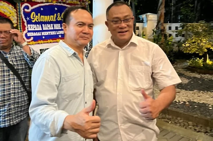 Dari Aktivis ke Menteri,...