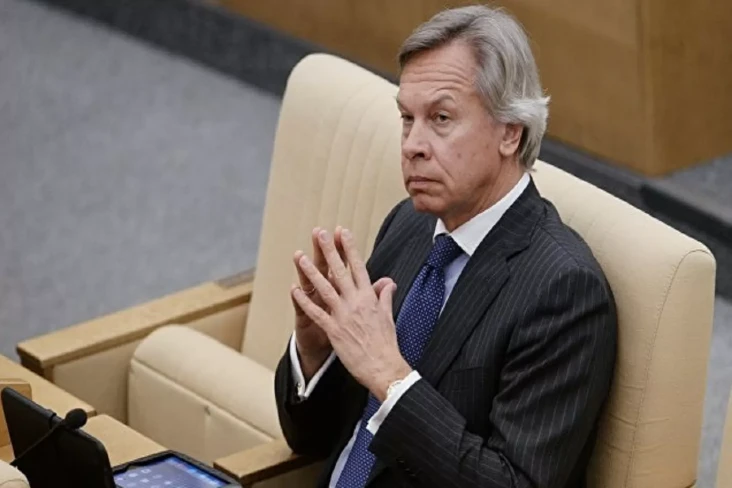 Senator Rusia Sentil...