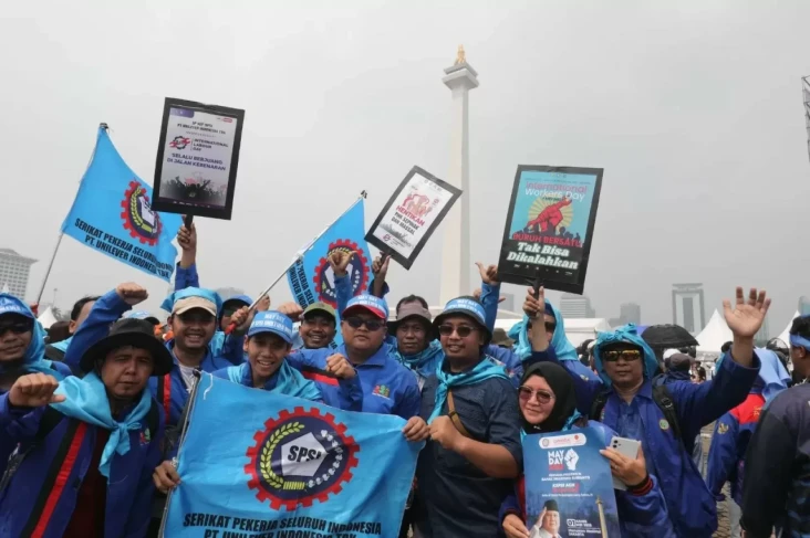 Peringatan May Day Jumat...