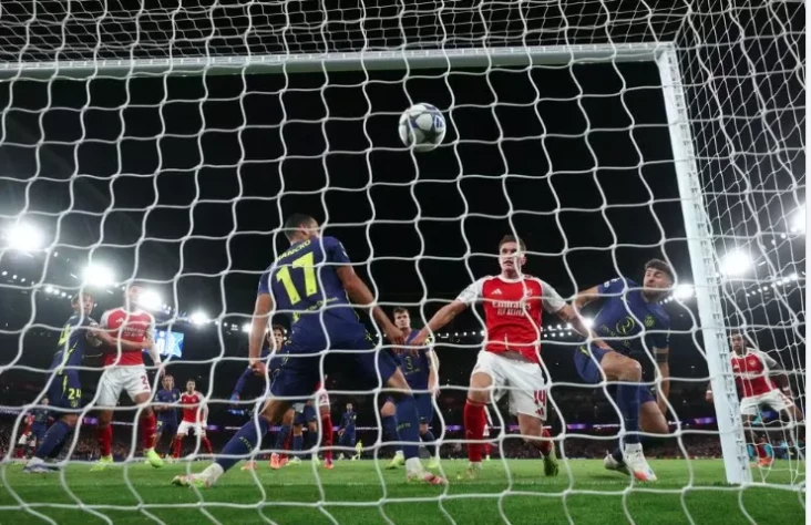 Hasil Liga Champions:...