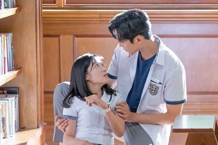 8 Aktor K-Drama dengan...