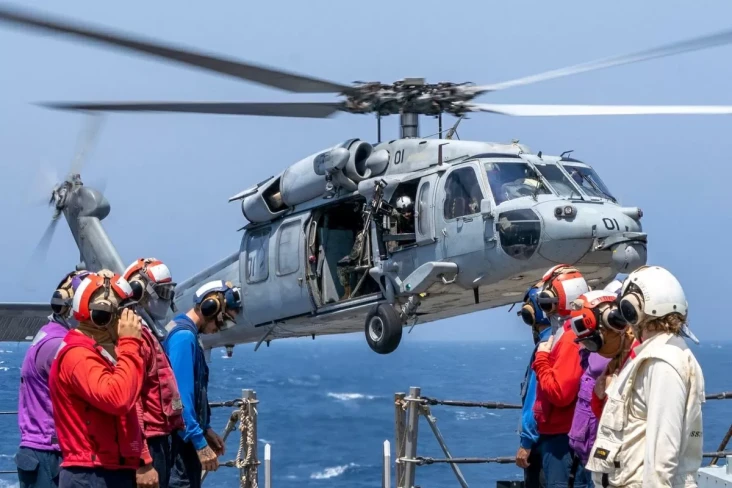 Deretan Armada Militer...