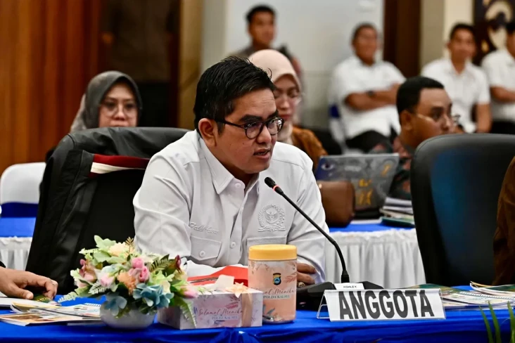 Apresiasi Komisi Reformasi...