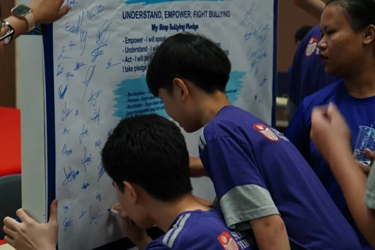 Sekolah Yehonala Peringati...