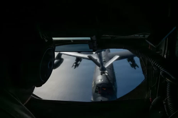 Apa Itu Pesawat KC-135...