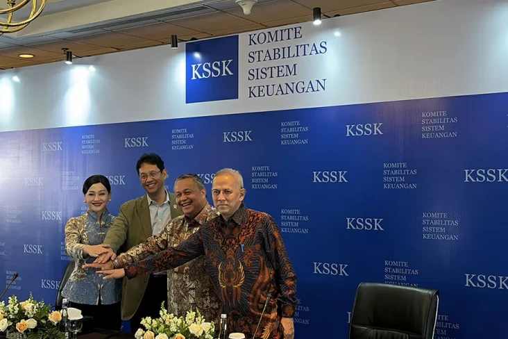 Global Masih Penuh Ketidakpastian,...