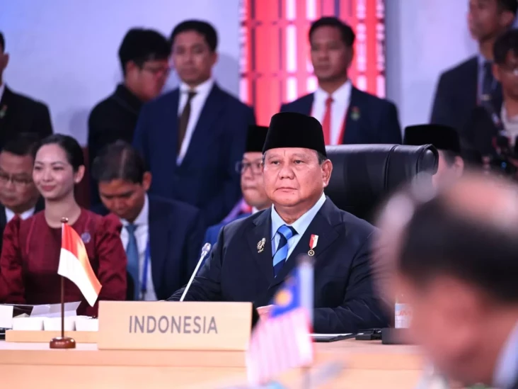 Presiden Prabowo Serukan...